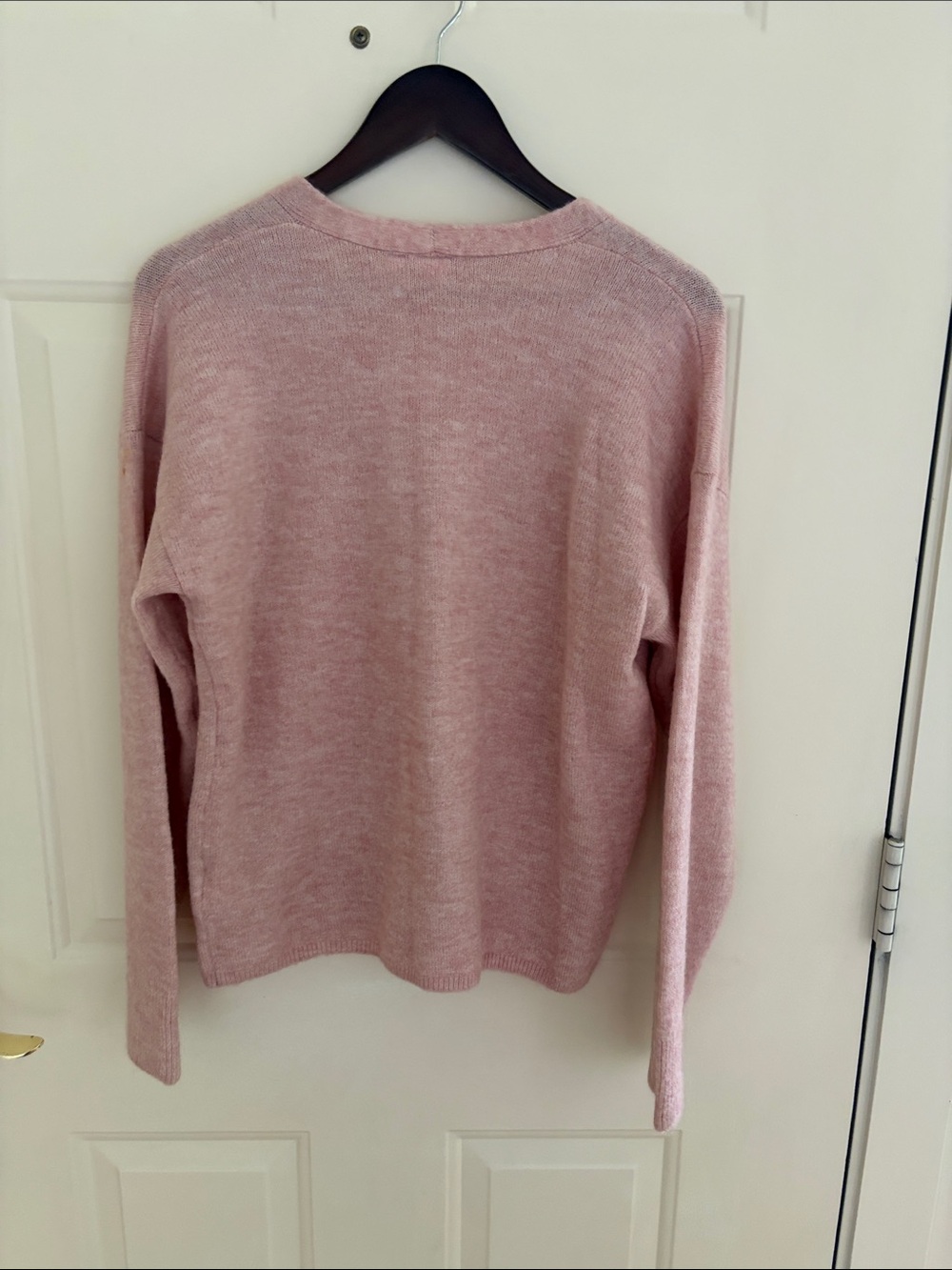 GAP Dusty Rose V‑Neck Button Cardigan - Picture 4 of 4